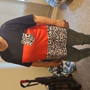 Short sleeve t shirt